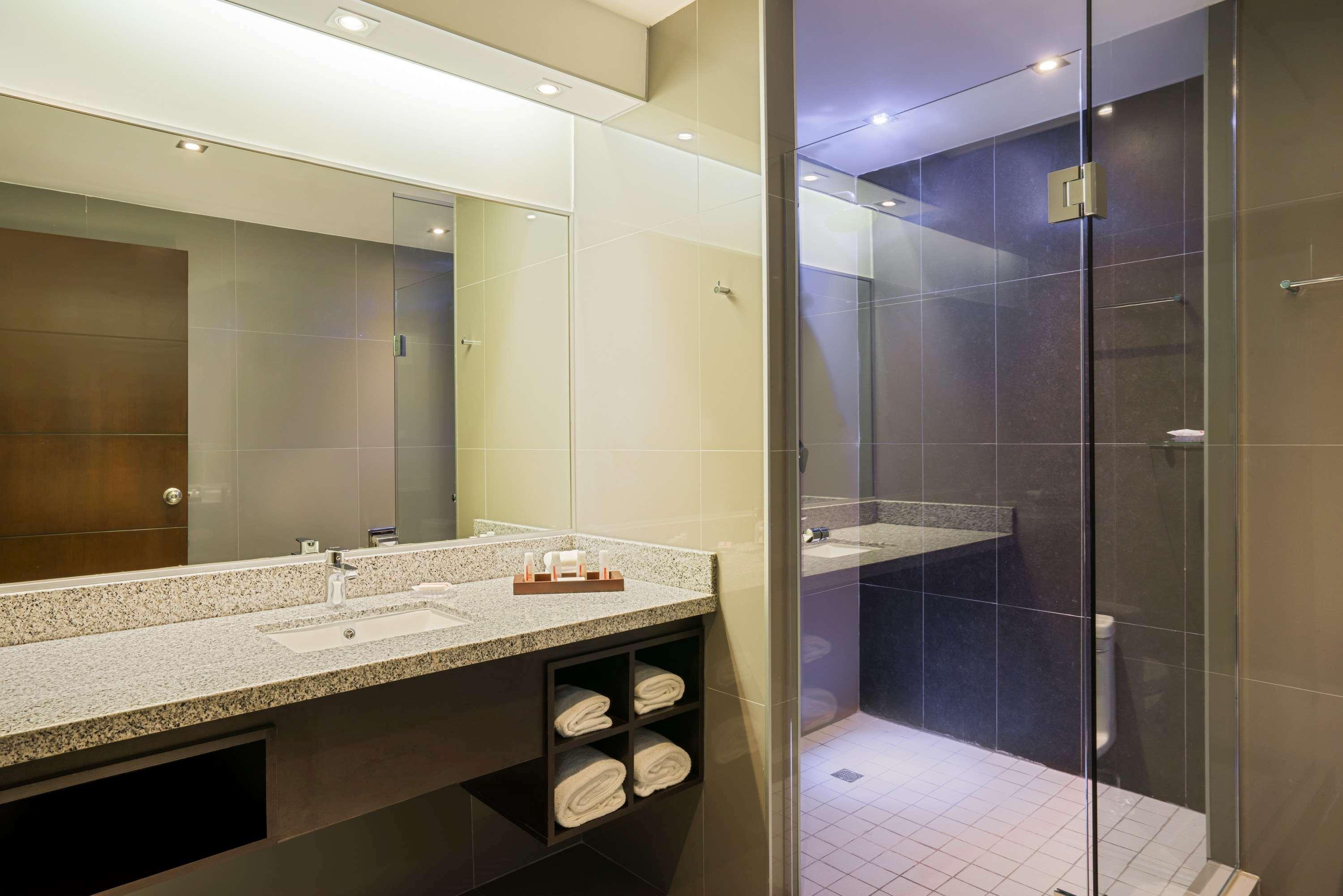 Ramada Plaza By Wyndham Punta Pacifica 4*