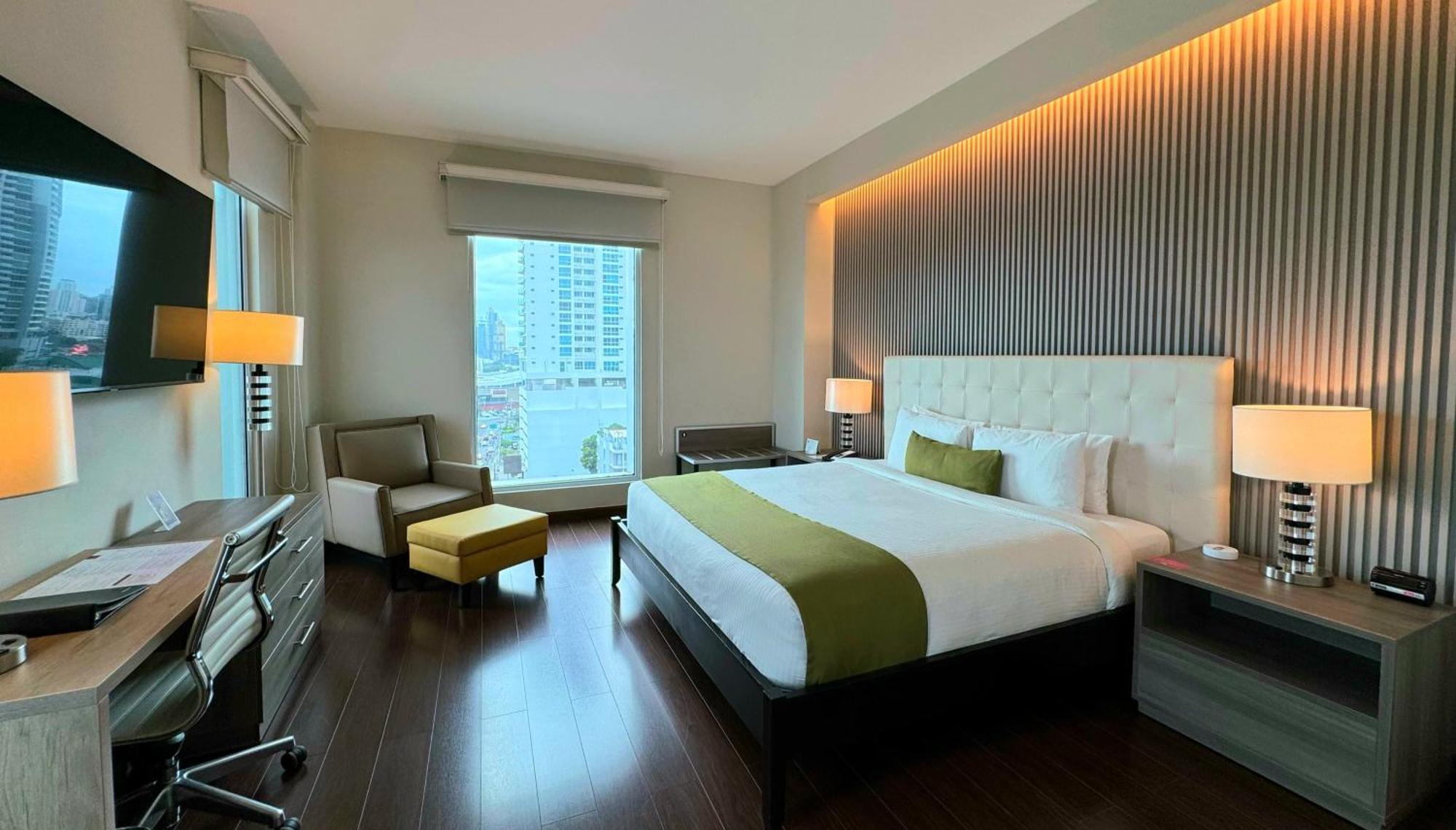 Hotel Ramada Plaza By Wyndham Punta Pacifica
