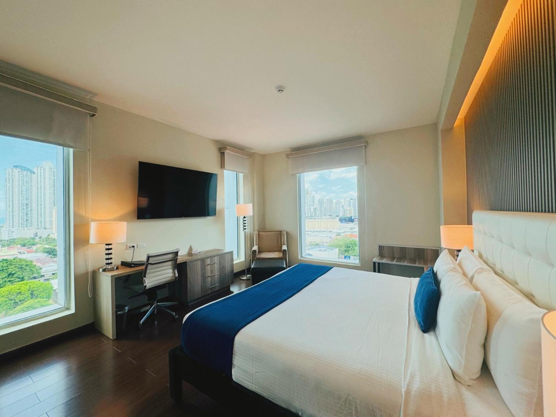 Ramada Plaza By Wyndham Punta Pacifica Hotel