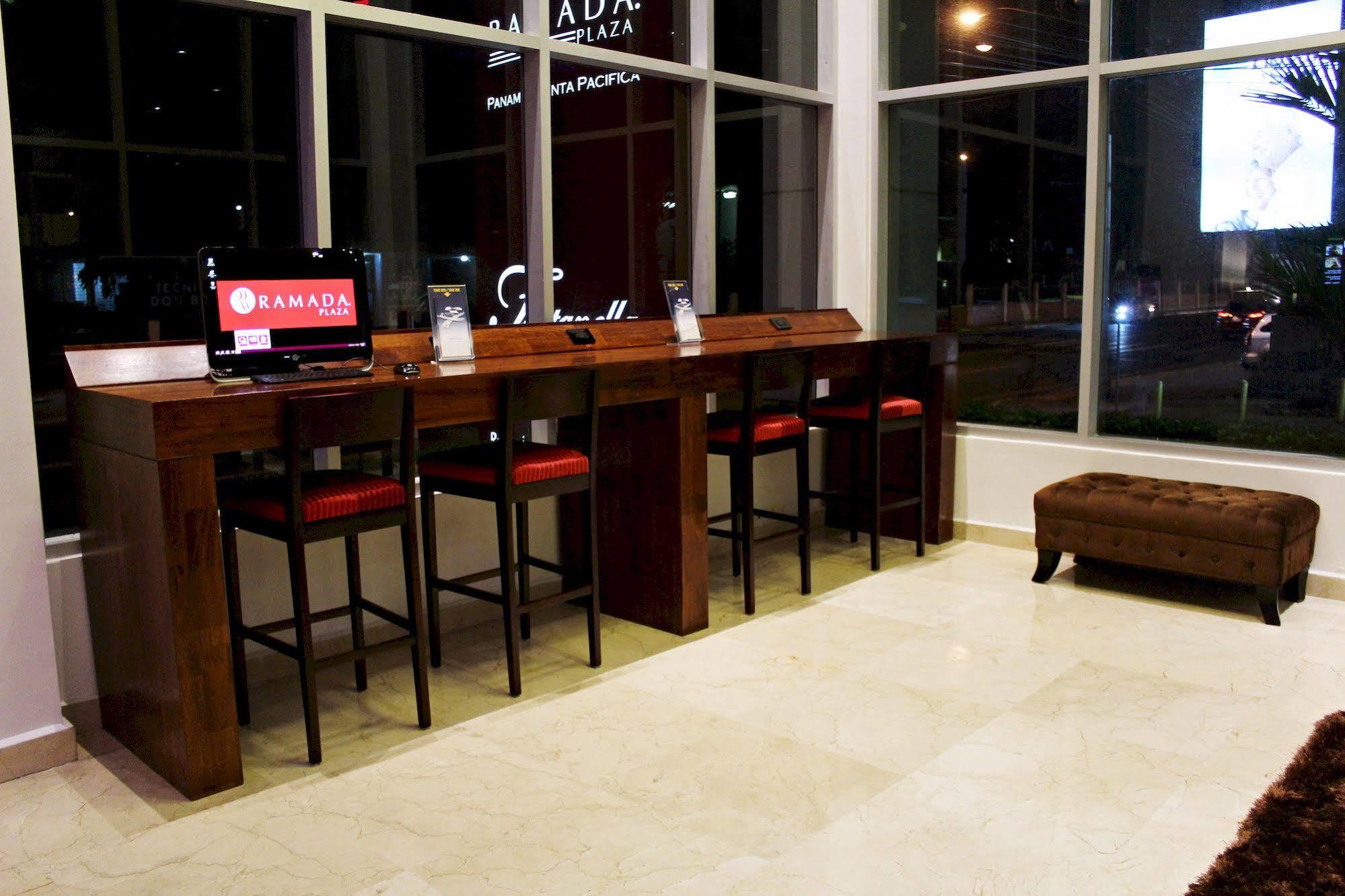 Hotel Ramada Plaza By Wyndham Punta Pacifica 4*